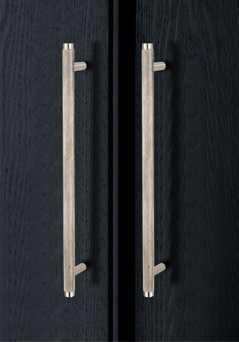 Full knurling handle