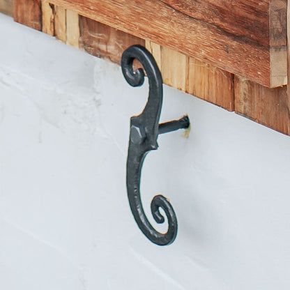 Solid Bronze Textured Shutter S Dog