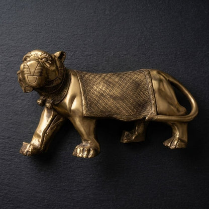Handcrafted Solid Cast Brass Lion Figurine – Gold Finish Decorative Showpiece ( 6 Inch )